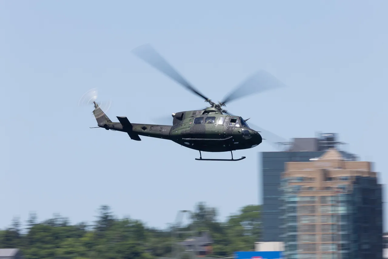 CH-146 Griffon flying low