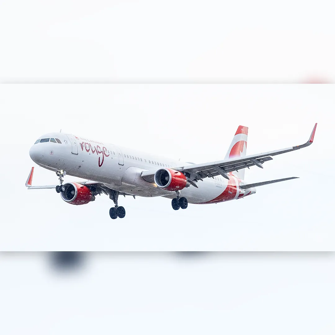 Air Canada Rouge A321 on Approach